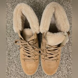 Naturalizer Dover Suede Bootie Never Worn, Size 8.5 M